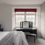 Crossriggs- Beautiful Detached Вилла