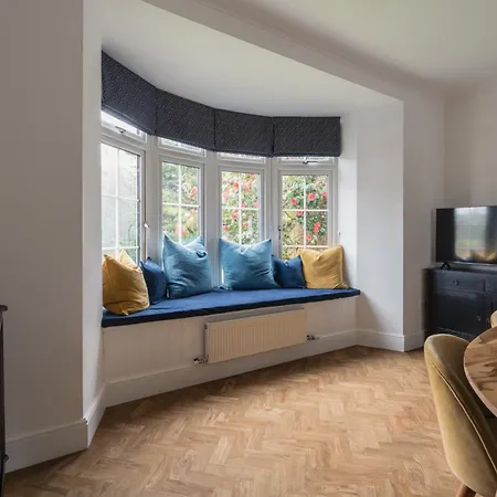 Crossriggs- Beautiful Detached * Windermere