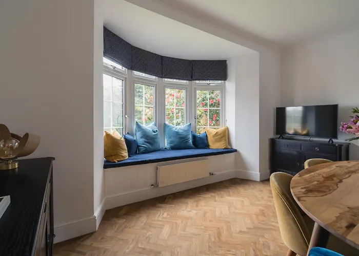 Crossriggs- Beautiful Detached * Windermere